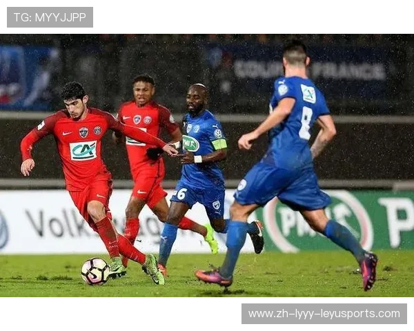 法甲2025年赛季跨季赛程安排：法甲2025赛季跨季期间的赛程安排